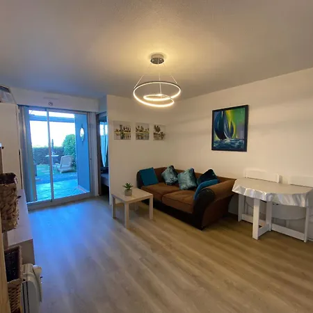 Apartment Les Pieds Dans L'eau Canet-en-Roussillon