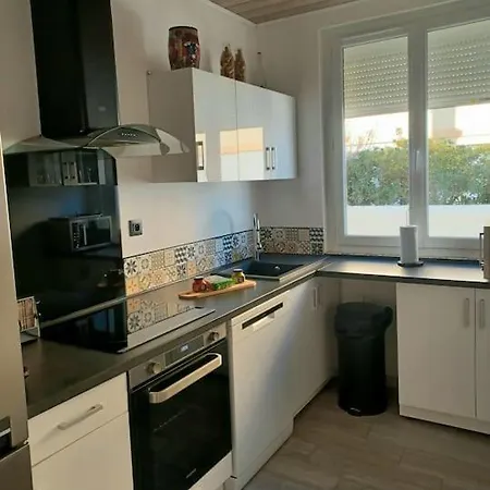 Les Pieds Dans L'eau 帕拉瓦莱弗洛